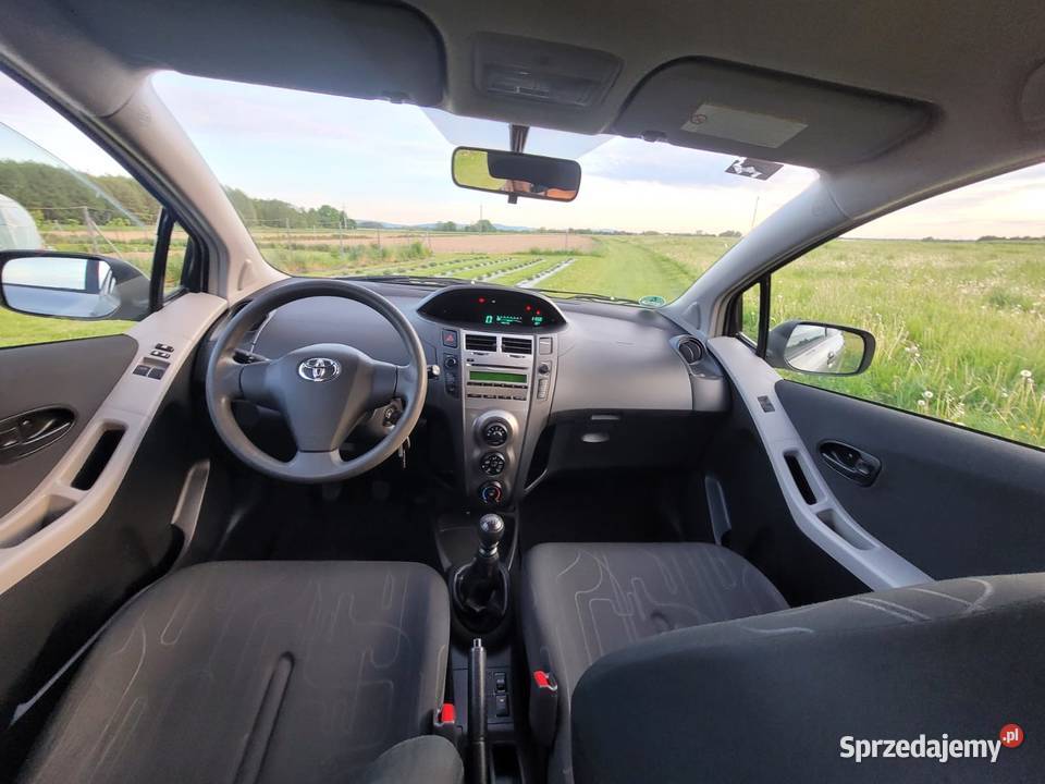 TOYOTA YARIS 13 BENZYNA 2009 LIFT centralny zamek podkarpackie Haczów sprzedam