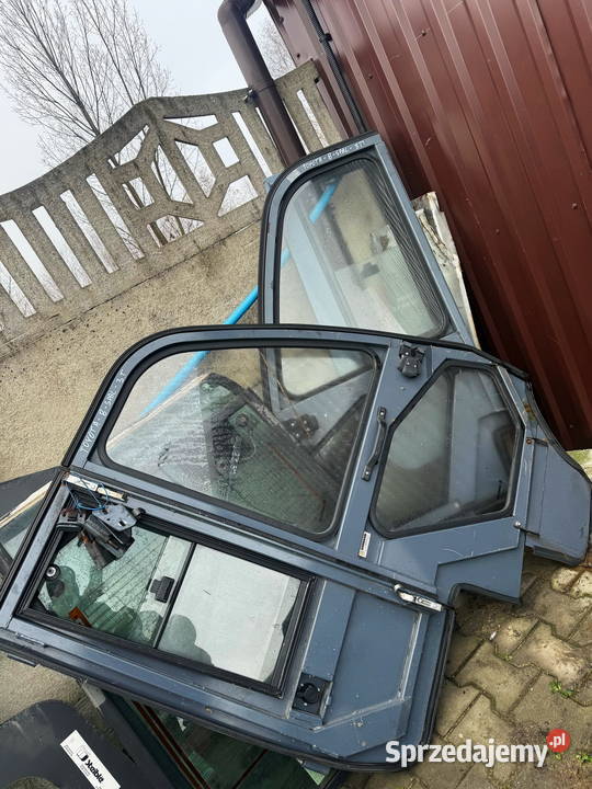 drzwi kabina wózek TOYOTA seria 8 modele 8FGF18 Działoszyn