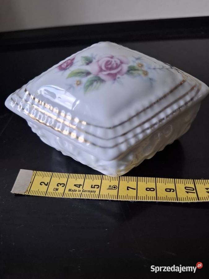 Porcelanowe puzderko szkatułka z różą vintage Kraków sprzedam