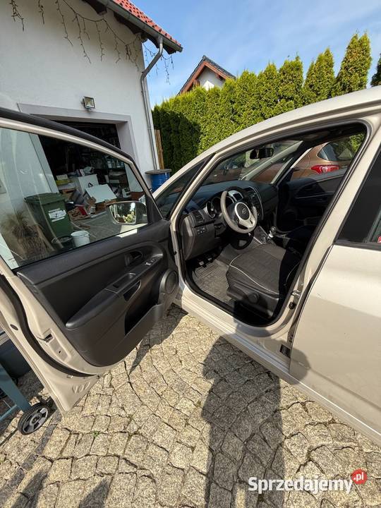 KIA Venga 16 benzyna 125 2011r przestronny lubuskie
