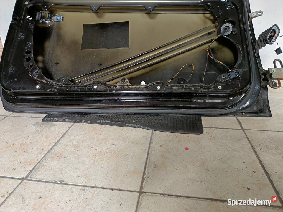 VW POLO IV DRZWI LEWE 3D Zgorzelec