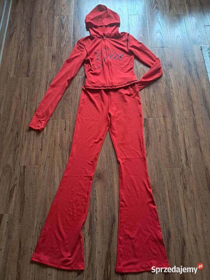 nowy komplet rozmiar xs brak metki na wysoką Rozmiar 34(XS) Sandomierz sprzedam