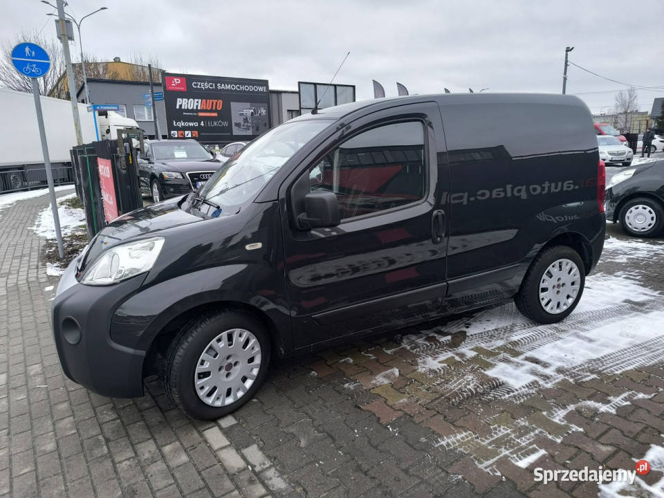 Fiat Fiorino 13MJTD 75 Klimatyzacja Navi drzwi serwisowany w ASO Łuków