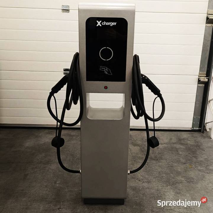 Komercyjna stacja ładowania 2x22kW Góra Kalwaria