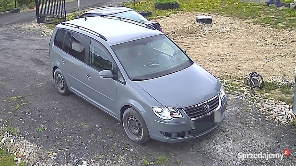 VW Touran 20 LPG CD Bychawka Druga-Kolonia sprzedam