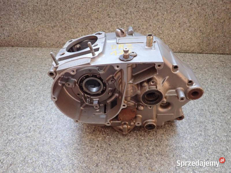 BLOK SILNIKA DWA KARTERY SUZUKI DR 125 Z F445