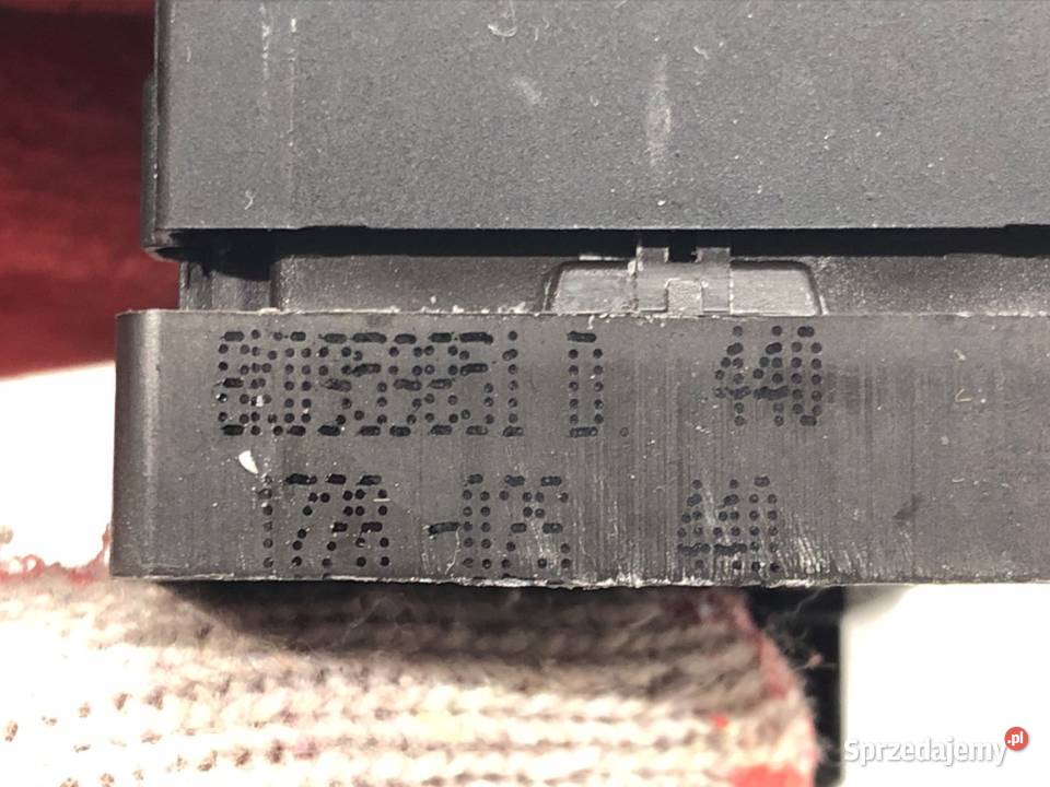 PRZEŁĄCZNIK SZYB AUDI A4 B8 8K0959851D 0715 Mechanizmy opuszczania szyb