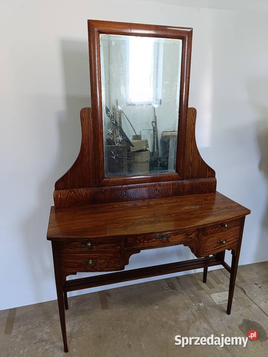 Odnowiona Zabytkowa toaletka z ruchomym lustrem Lekomin