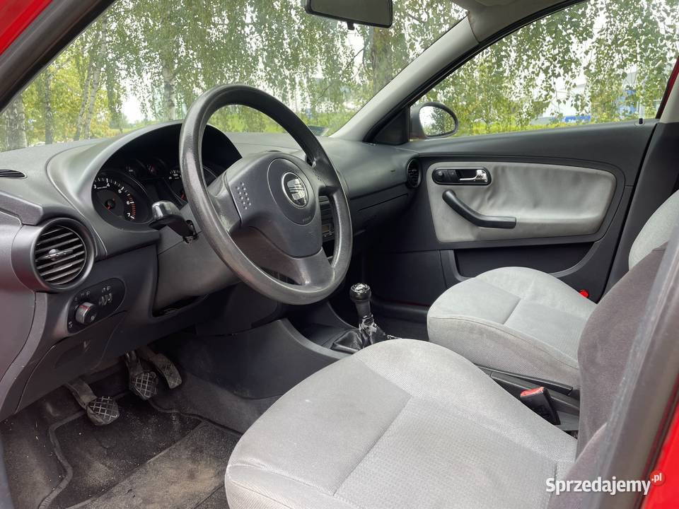 ŚlicznyZadbanySeatIbiza2004r5DrzwiStDBDłOpłatyMoż 250000km łódzkie Zduńska Wola