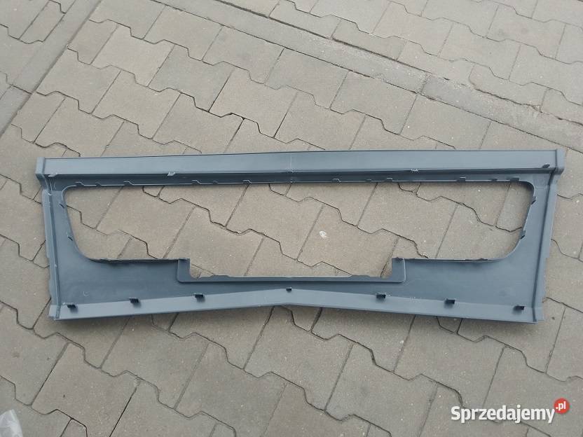 TD2150006 Zderzak przódśrodek wersja wys Atego Olsztyn sprzedam