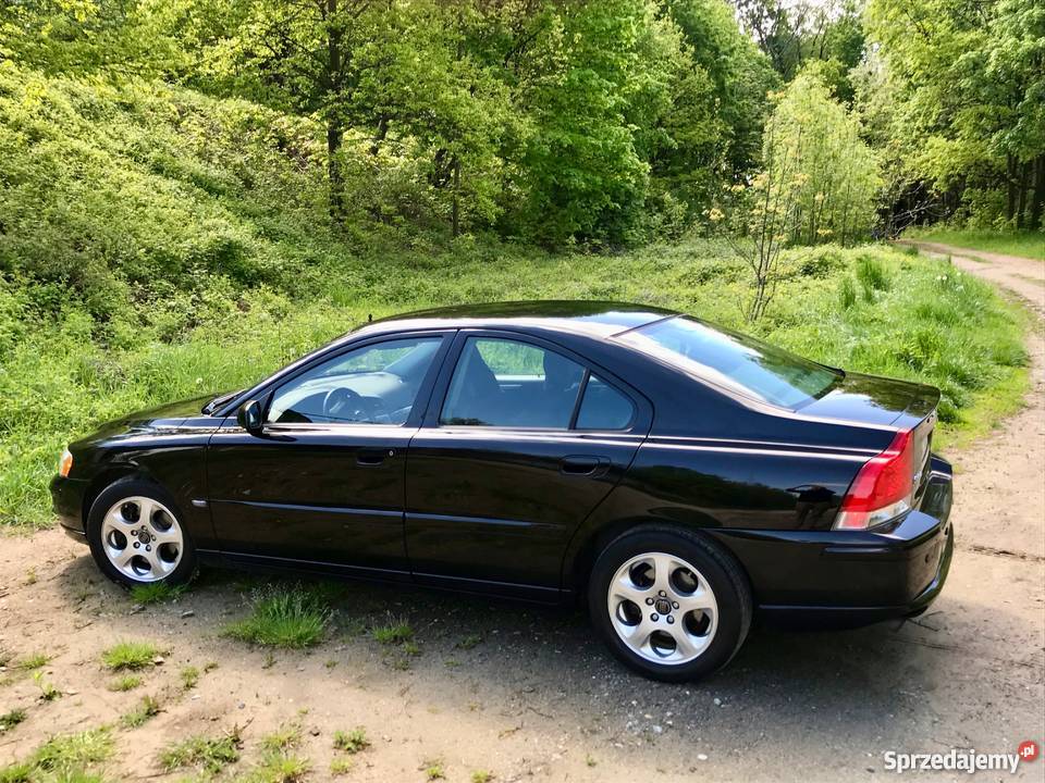 Volvo S60 lifcie zadbane b ekonomiczny wspomaganie kierownicy Świdnica Polska