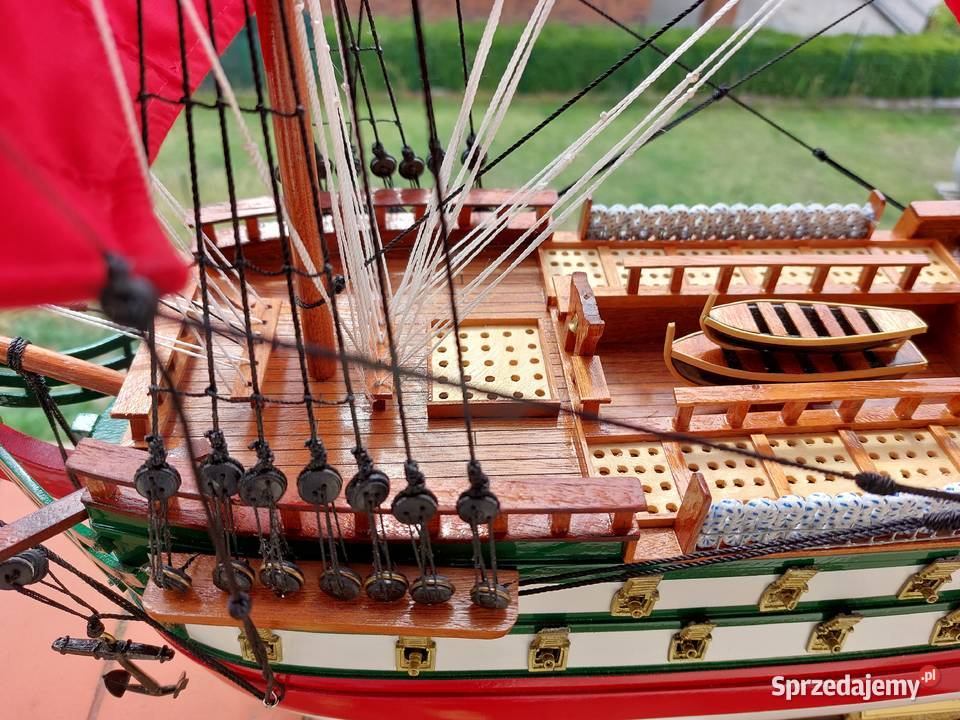 Tall Ship Le Protecteur Model Jedyny z odcienie czerwieni Warszawa