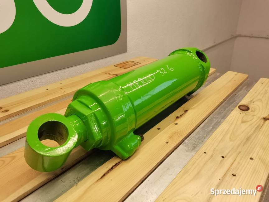 Siłownik poziomowania Merlo P 266