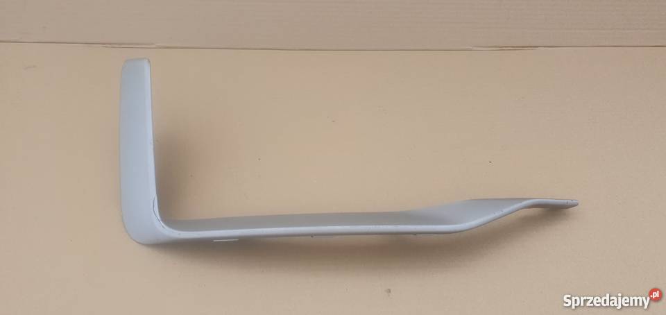 AUDI Q2 LISTWA ZDERZAK 81A853054 Bieleń