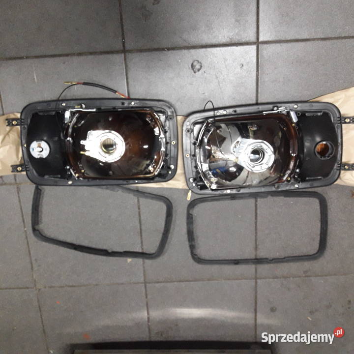 Reflektor Mercedes Lampa przód SK 1834 1922 1838 ciężarowe sprzedam