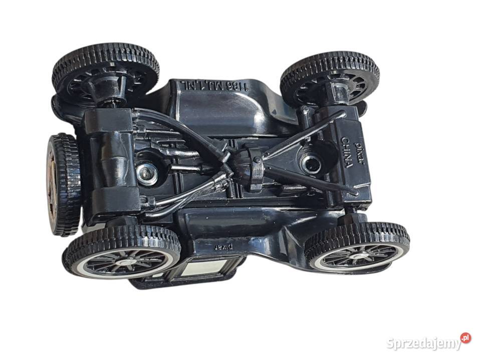 Zabawka model samochód Gienia LIZZIE Staruszka Dla Dziecka