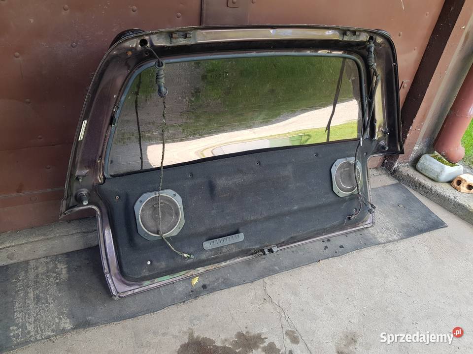 Opel Omega A kombi tylna klapa części blacharskie łódzkie