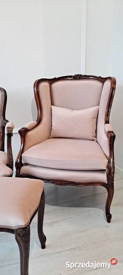 Stylowy fotel uszak berzera pufa podnóżek Ludwik Szczecin