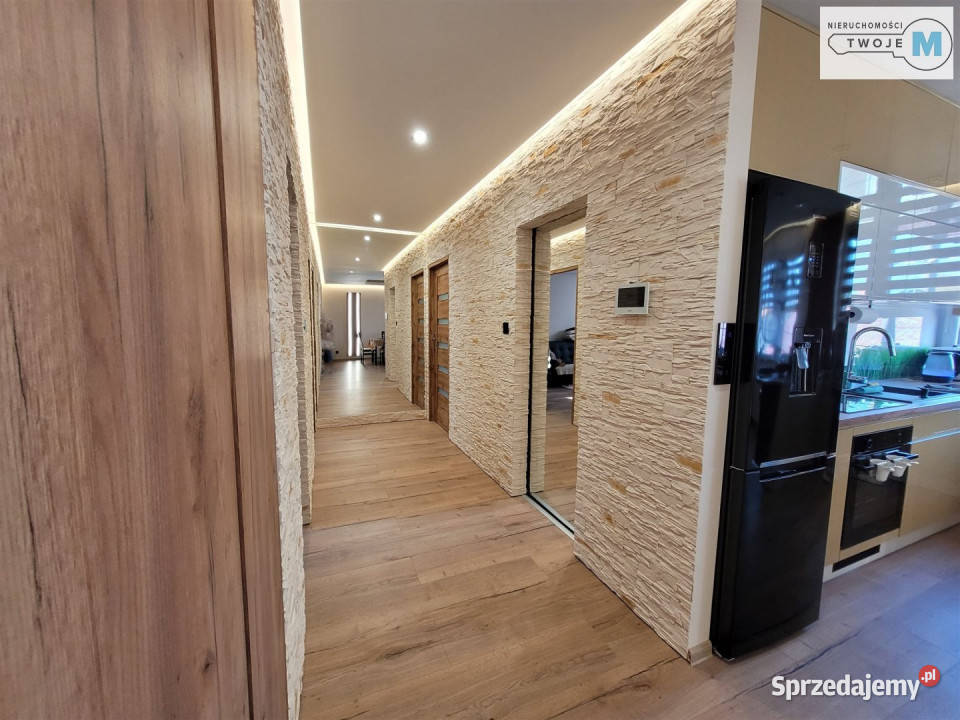 Ogłoszenie dom wolnostojący 400m2 Jędrzejów 400m2 sprzedam