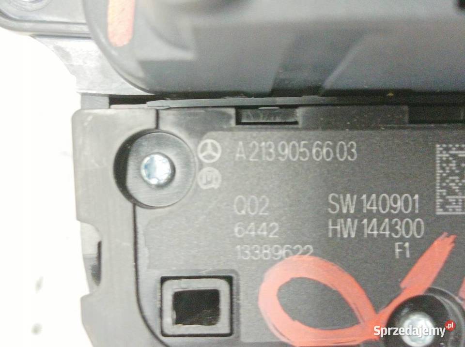 PRZEŁĄCZNIK DYNAMIC A2139059505 A2139008510 Panele sterowania, przełączniki świętokrzyskie