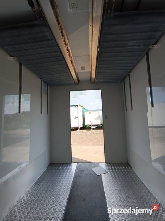 Komora mroźnicza mroźnia panelowa mroźnia Laskowa