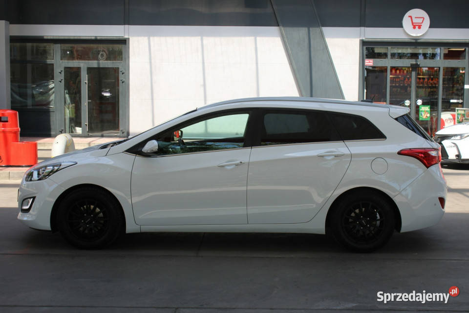Hyundai i30 BezwypadkowyBogata wersja czujnik zmierzchu Motoryzacja śląskie Gliwice