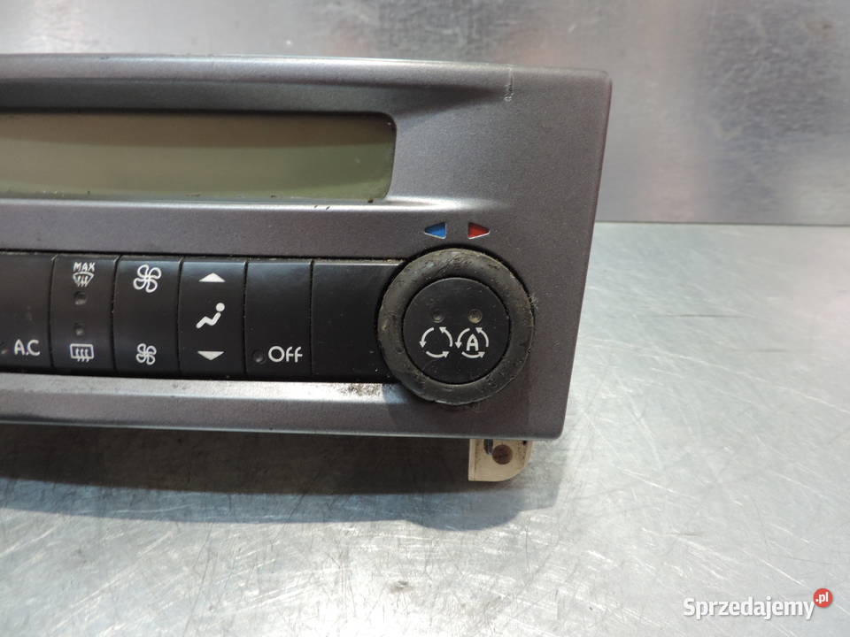 PANEL NAWIEWU RENAULT LAGUNA II 8200181132A Nowy Sącz
