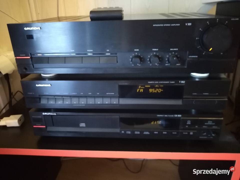 Wieża stereo Grundig vintage z pilotem Chmielnik