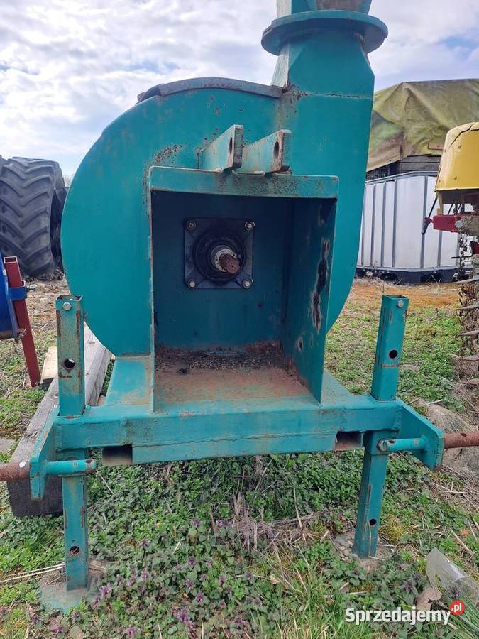 Rębak do gałęzi do traktora wałek wom KSM R1312 nieuszkodzony