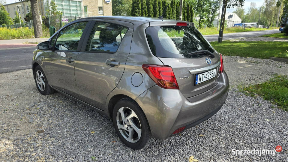 Toyota Yaris 15 HSD 100 Kamera Serwisowany nieuszkodzony mazowieckie