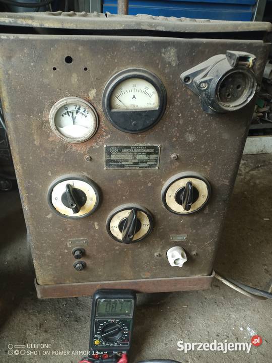 Polski Prostownik zabytkowy 6v12v18v24v Narzędzia warsztatowe Bytonia