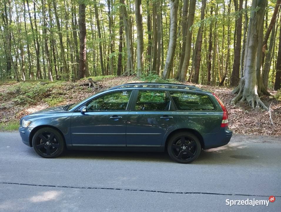Volvo V50 2005 r Diesel 243 000 136KM
