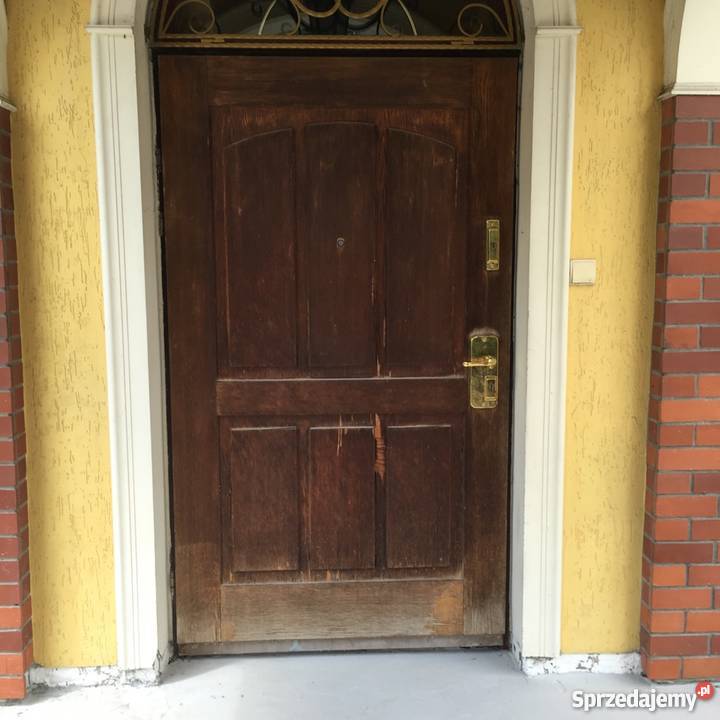 Naprawa drzwi drewnianych