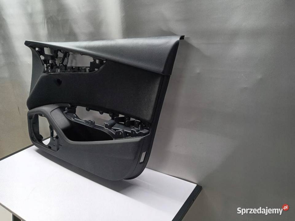BOCZEK DRZWI PRAWY PRZÓD AUDI A4 B9 8W0867134