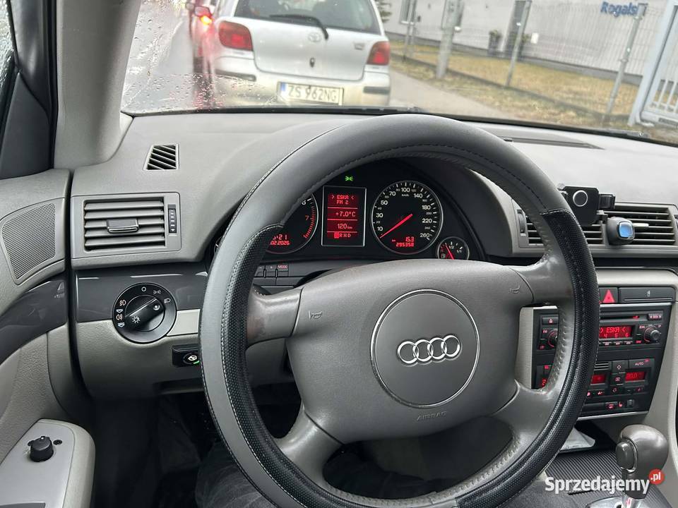 Audi A4 B6 benzyna gaz 20 Szczecin