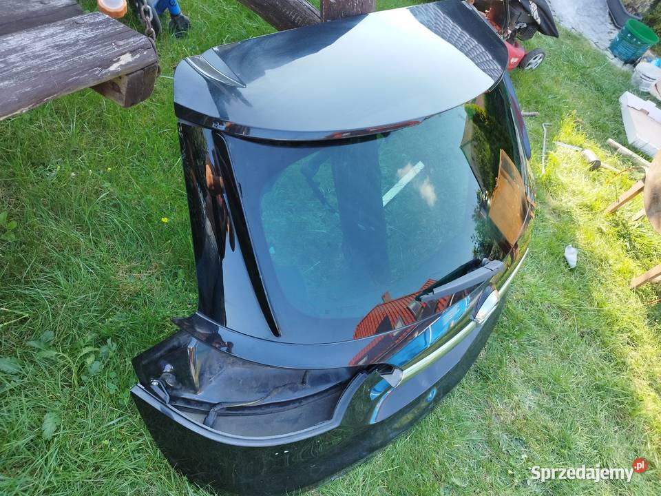 Klapa tył Insignia kombi polift osobowe Złotów