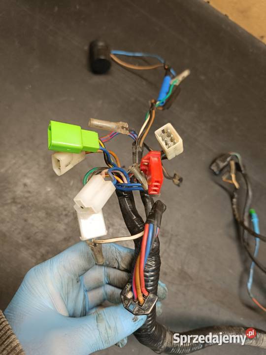 Instalacja elektryczna wiązka przewody kable Gołaczewy
