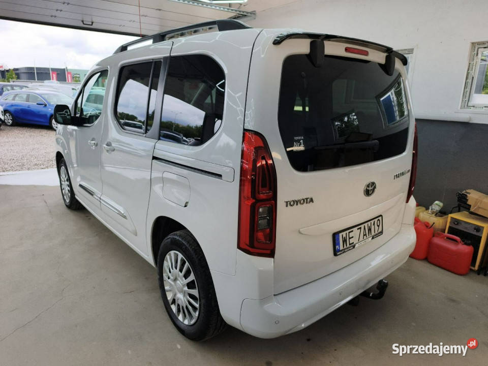 Toyota Proace City Verso Poleasingowe MHC diesel Samochody osobowe