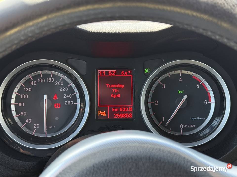 Alfa Romeo 159 24 JTDm wspomaganie kierownicy 159