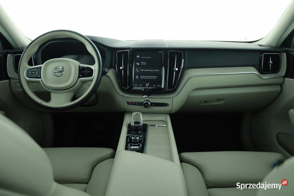 Volvo XC60 B4 AWD elektryczne szyby Piaseczno sprzedam