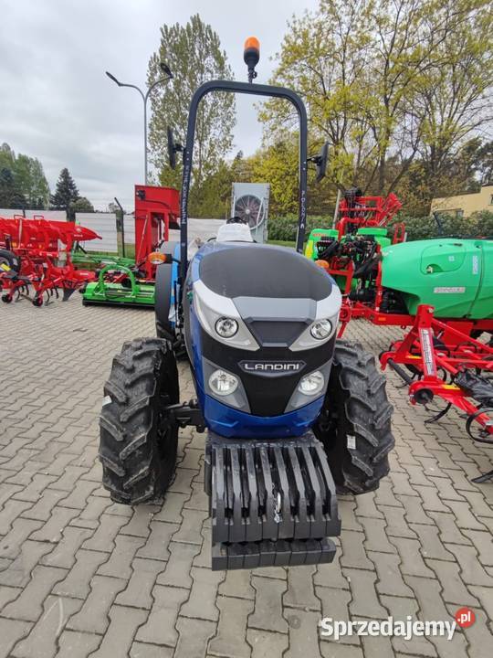 Ciągnik pod tunele foliowe LANDINI REX 4080 Klwów