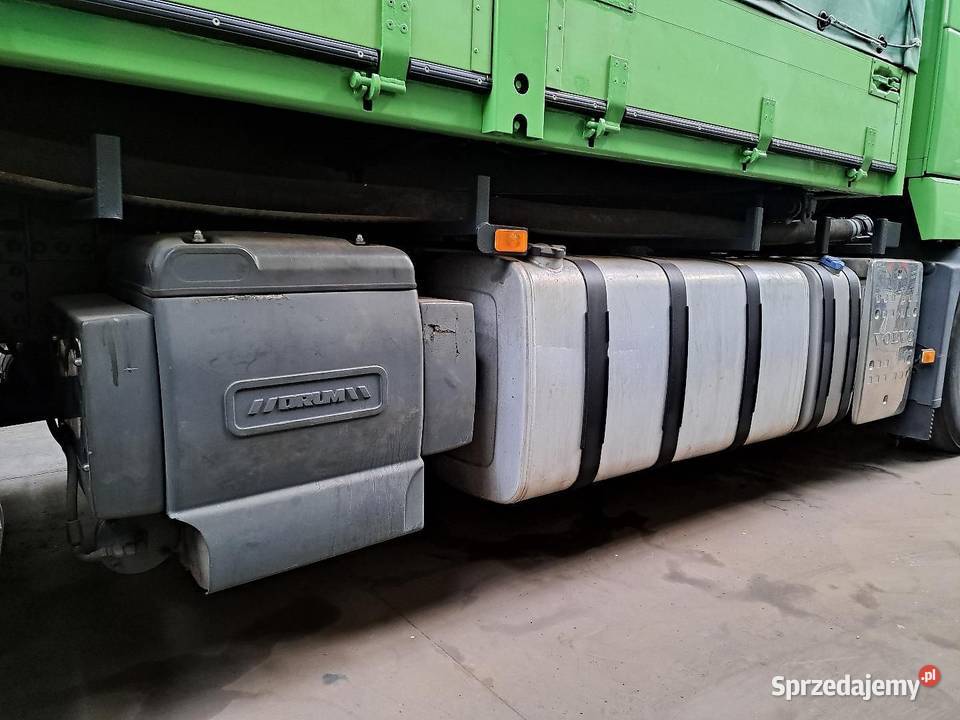 Wywrotka z wydmuchem do zboza paszy peletu Warszawa