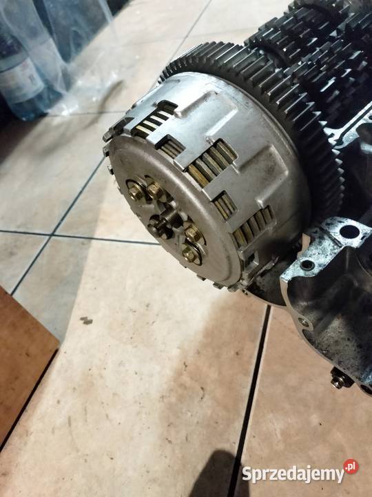 CBR 900 RR SC 33 SKRZYNIA SPRZĘGŁO POMPA OLEJU Motoryzacja mazowieckie Warszawa sprzedam