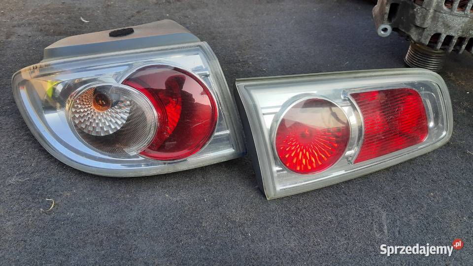 lampa tylna lewa w błotnik Mazda 2 DY lift dolnośląskie Dębno
