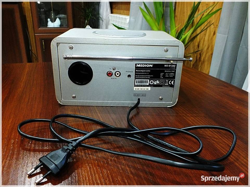 Małe radio MEDION MD 81342 Retro Dobra jakość Żary