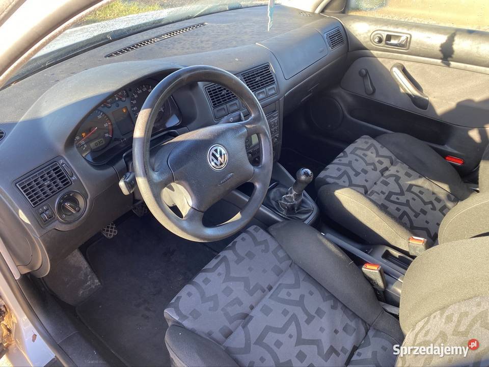 VW Golf 4 Benzyna z Niemiec stan pomorskie Pruszcz Gdański