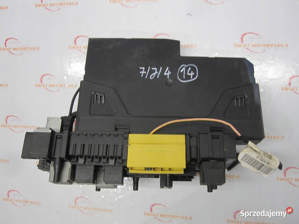 MERCEDES W204 07r skrzynka bezpieczników moduł Kielce sprzedam