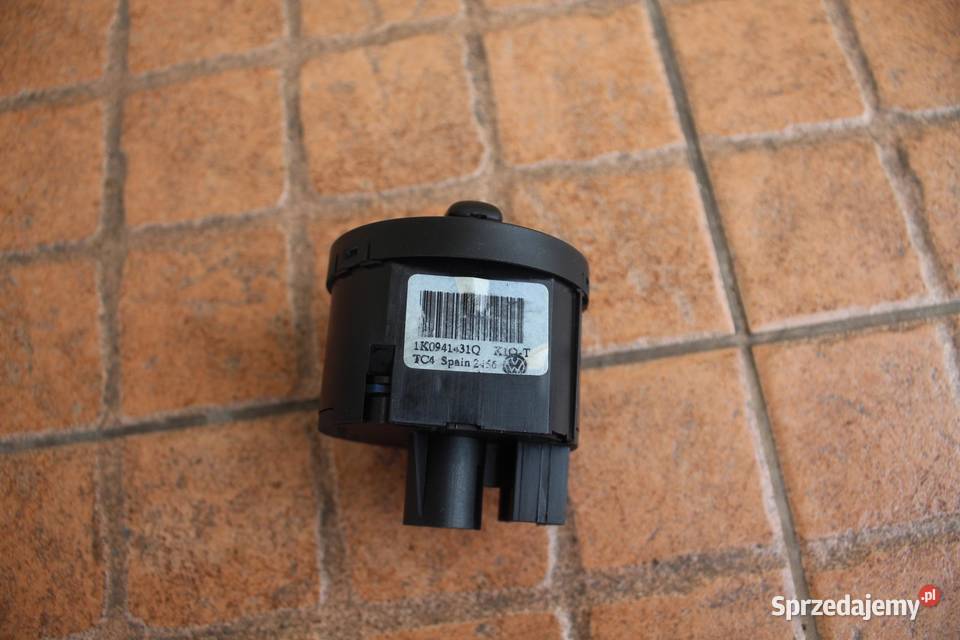 PRZEŁĄCZNIK ŚWIATEŁ VW GOLF V 1K0941431Q