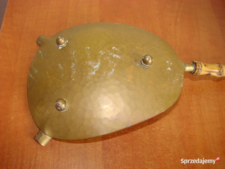 mosiężna popielniczka z bambusowym uchwytem Pozostałe Pruszcz Gdański