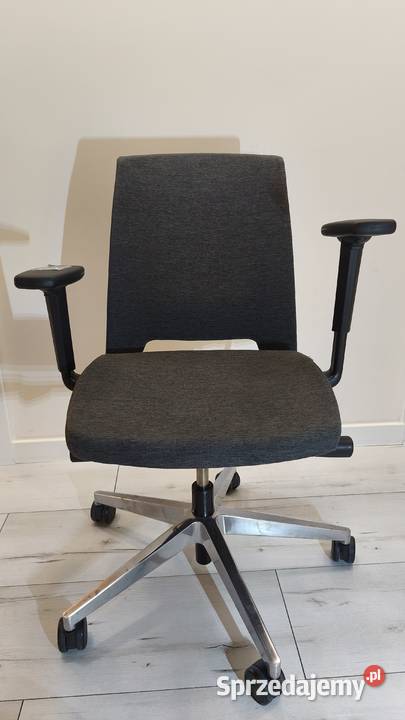 7 Profesjonalny fotel Profim ARCA 21SL